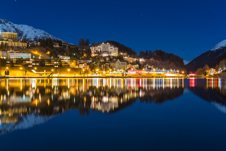 St. Moritz, perla dell’Engadina  Meta di sciatori, artisti e buongustai