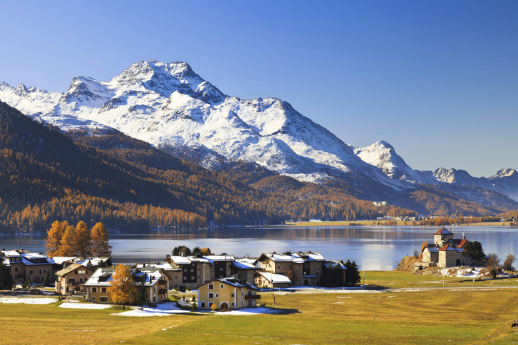 St. Moritz, perla dell’Engadina  Meta di sciatori, artisti e buongustai