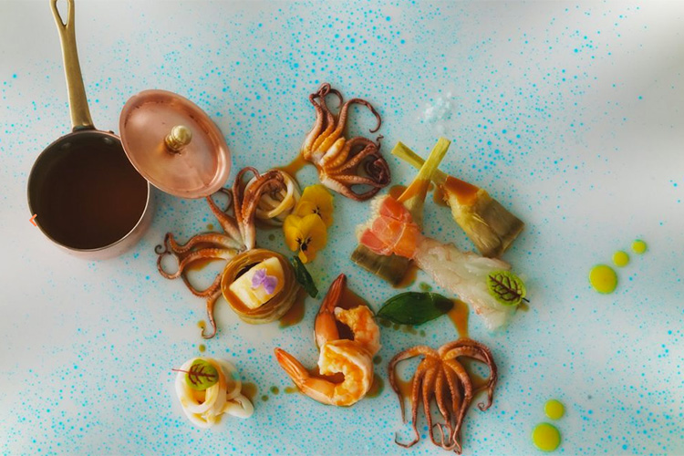 Terrazze e colonnati per gustare un'Italia d'atmosfera e di sostanza