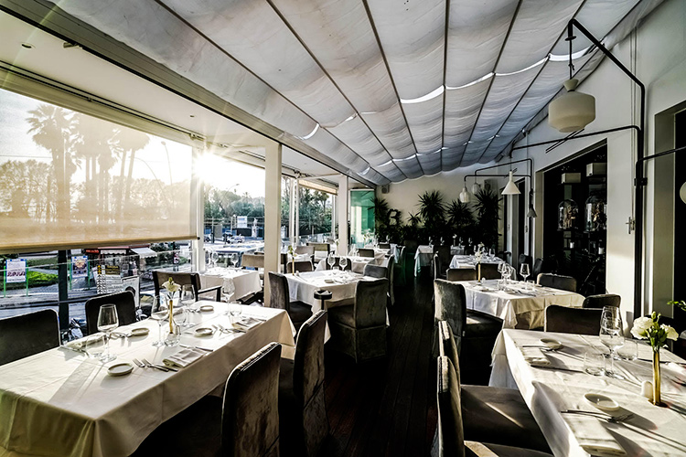 (Terrazza Calabritto Una gioiosa mediterraneità) (Terrazza Calabritto Una gioiosa mediterraneità)