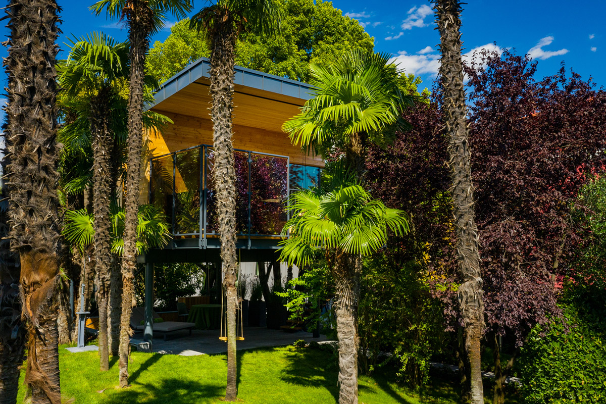 Lussuosa villa sull'albero Una casa sull’albero a due passi dal lago? È TreeLodgy a Riva del Garda