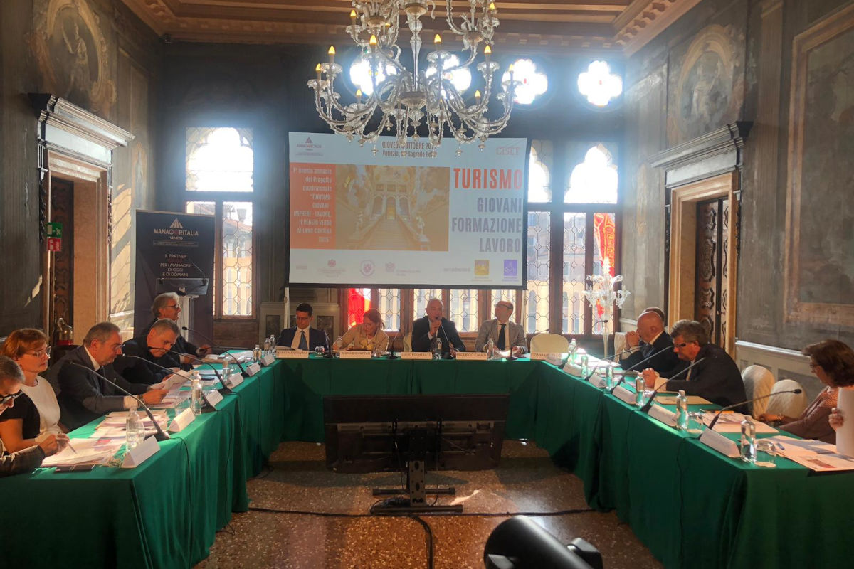 Un momento dell'incontro “Turismo: giovani, formazione, lavoro” organizzato a Venezia da Manageritalia e Ciset - Centro Internazionale di Studi sull'Economia Turistica 