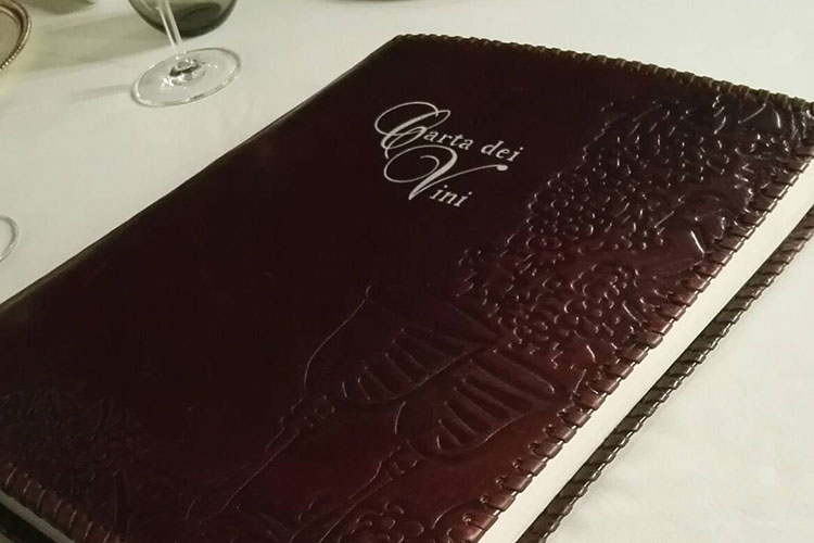 Vini top-cru da degustare al calice Novit&agrave; al Ristorante Paolo Teverini