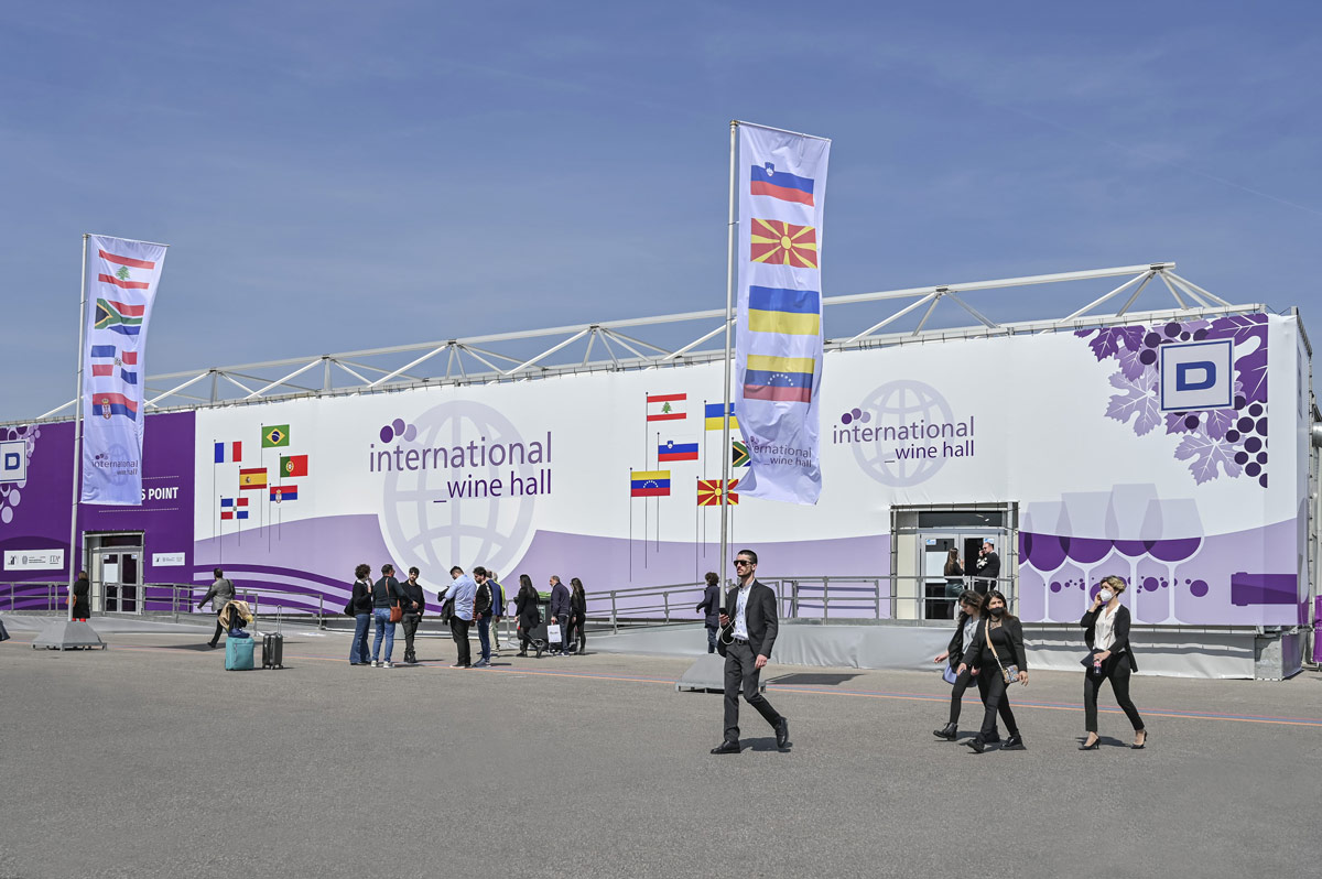 Chiude un Vinitaly a pieno regime, un buyer su 3 proviene dall’estero