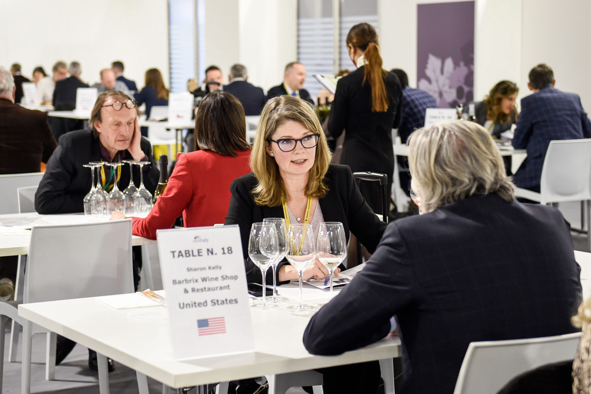 La parola d’ordine dell’incoming targato Vinitaly 2023 sarà quella della qualità (Credit: Verona Fiere Ennevi Foto) Vinitaly grande attesa per la 55ª edizione