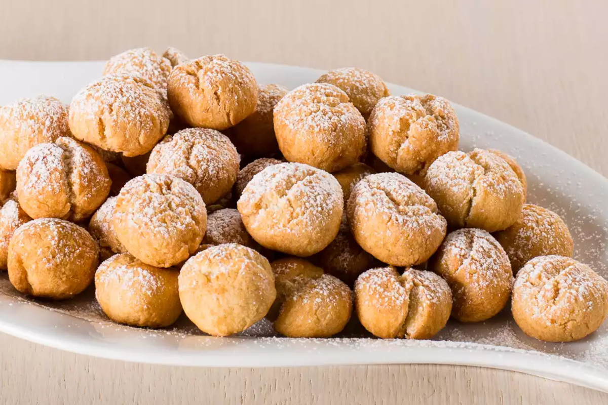 10 dolci per Carnevale: un viaggio goloso alla scoperta dei sapori regionali 