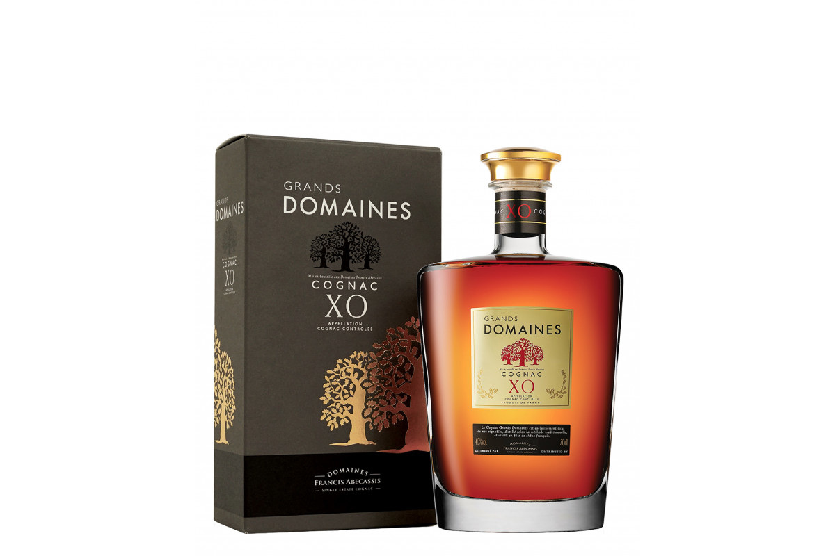 Il nuovo linguaggio del Cognac: il viaggio nella Petite Champagne di Francis Abécassis