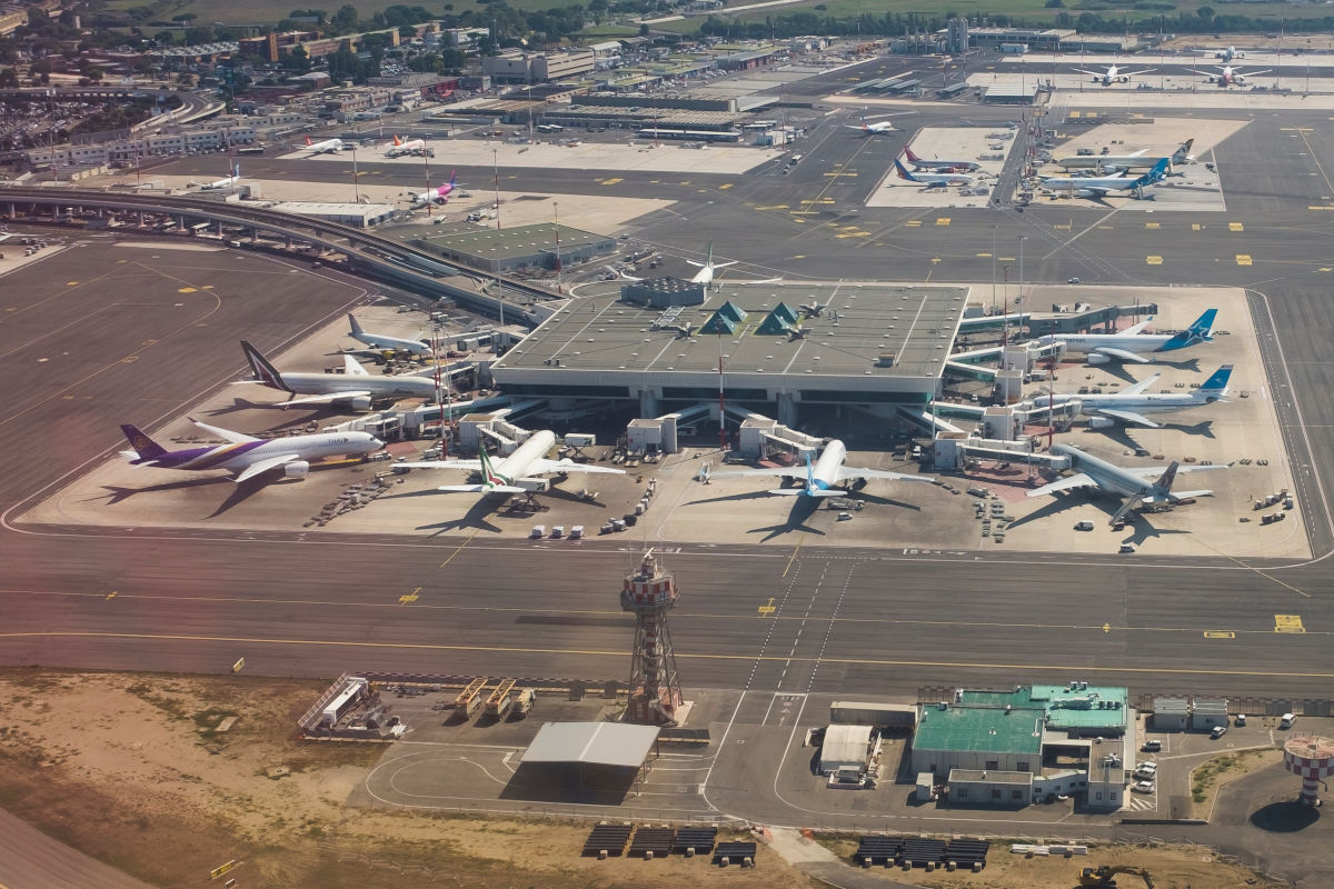 L'aeroporto di Roma-Fiumicino al primo posto L’aeroporto migliore è Roma-Fiumicino ultimo Crotone