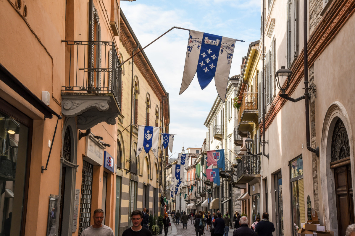 Il centro storico di Alba (foto Marco Badiani) Dall'Organizzazione mondiale del turismo un riconoscimento ad Alba come modello per l'enoturismo