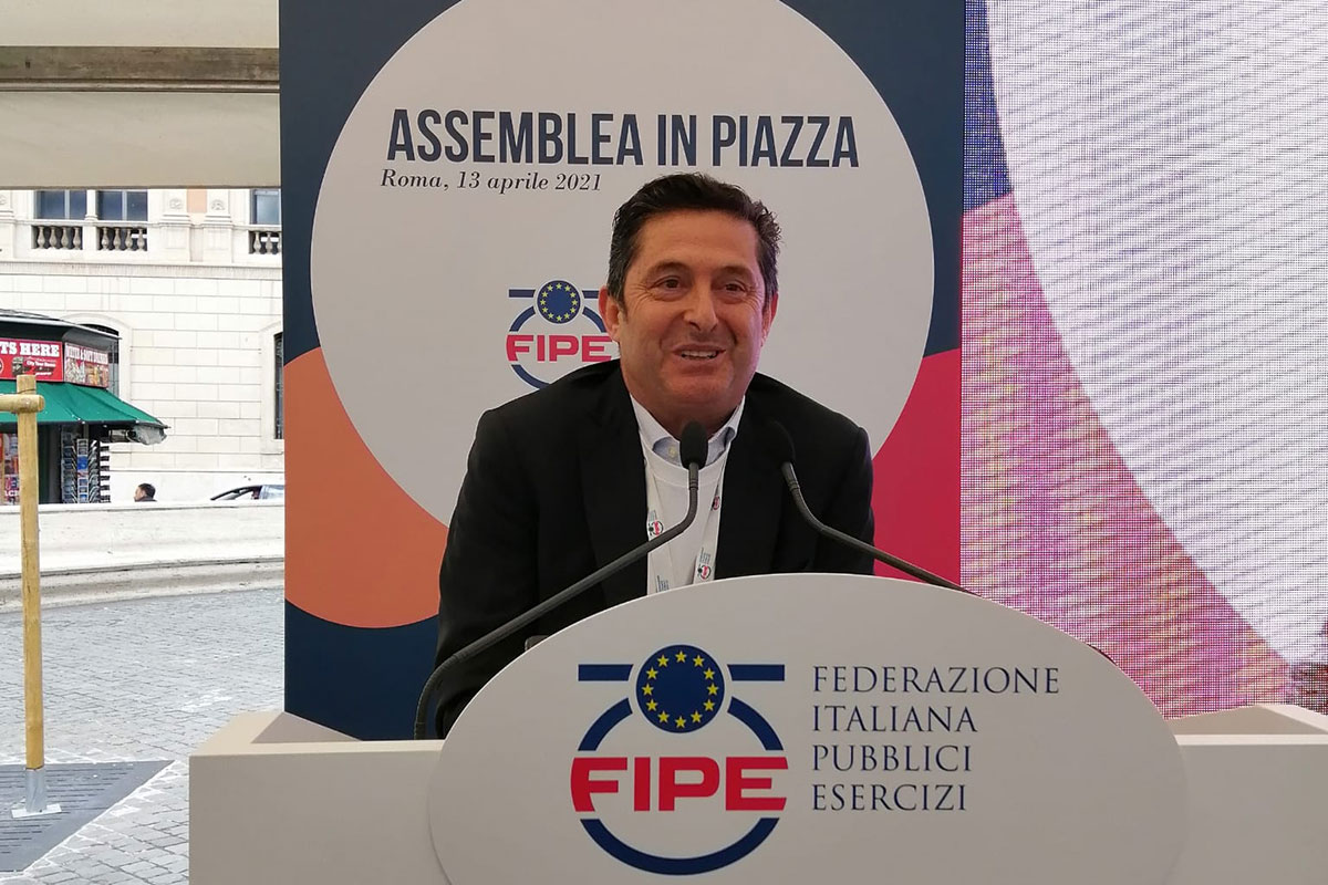 Aldo Cursano, presidente vicario di Fipe &laquo;Dateci tempo per programmare&raquo; L'appello di ristoranti e locali