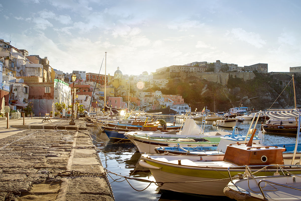 Il mare la grande ricchezza degli abitanti dell'isola Procida, più che un’isola… Capitale!