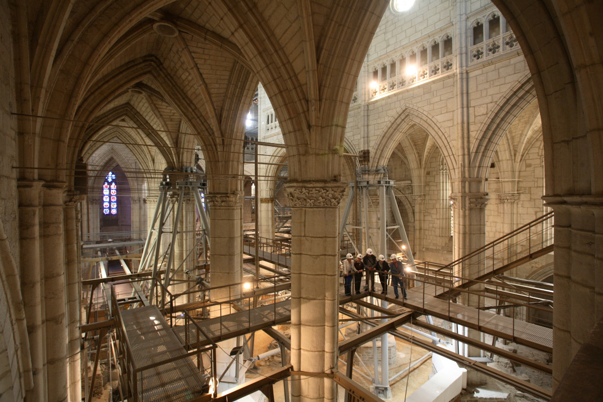 La chiesa di Santa Maria a Vitoria  Paesi Baschi passione allo stato puro. E una gastronomia al top