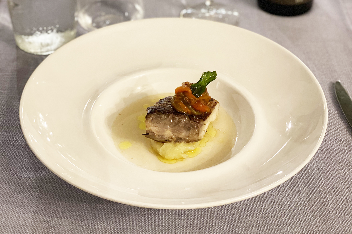 Un piatto del Menu benessere Al ristorante mangiando sano: spopola il menu benessere del Datterino