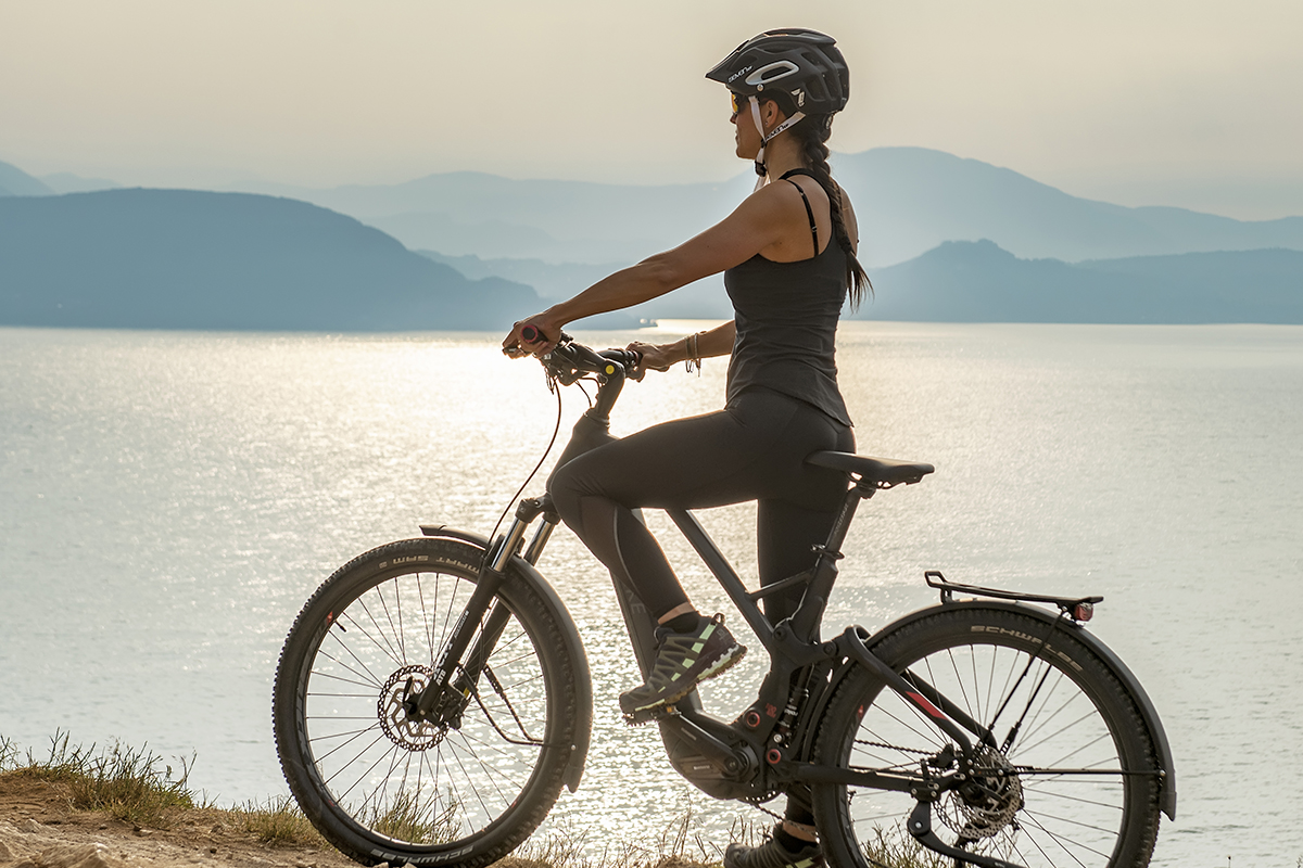 Ottima alleata per le gite fuori porta In vacanza con la bici elettrica: ecco quali scegliere