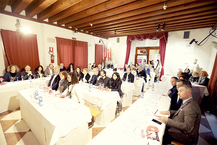 (Bollicine in Villa A marzo la seconda edizione)