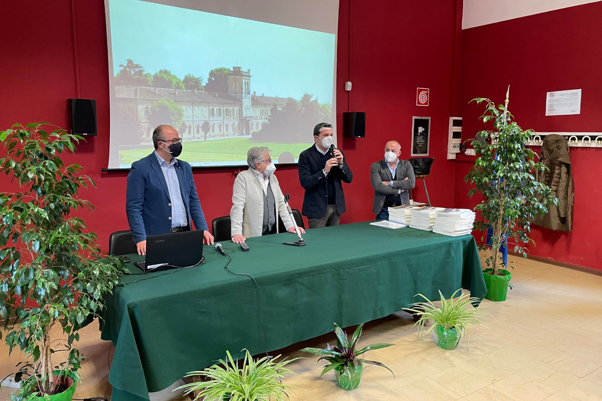 La presentazione della borsa di studio per l'Oltrepò Pavese Oltrepò Pavese, una borsa di studio per 2000 anni di storia