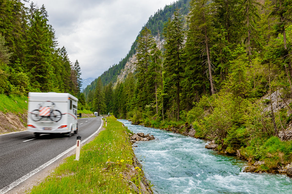 I consigli per i viaggi in camper in autunno Camper, ritorno al futuro. I trend d’autunno: agrisoste gratis e itinerari gourmet