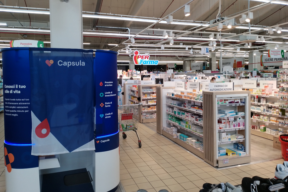 Capsula all'Iper di Varese  La salute al supermercato: uno “chiosco” per misurare stress e invecchiamento