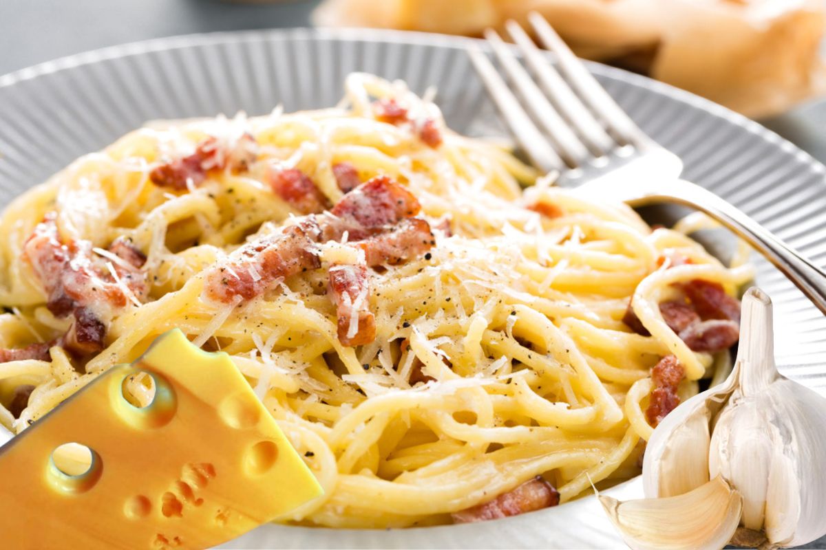 Insulti a Luca Cesari per aver rivelato la ricetta “originale” della carbonara