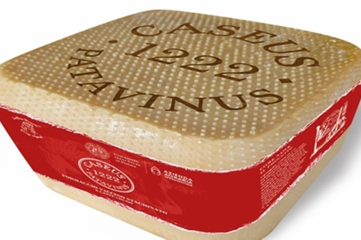 In Veneto c’è un caseificio che trasforma tre latti in formaggi d’autore