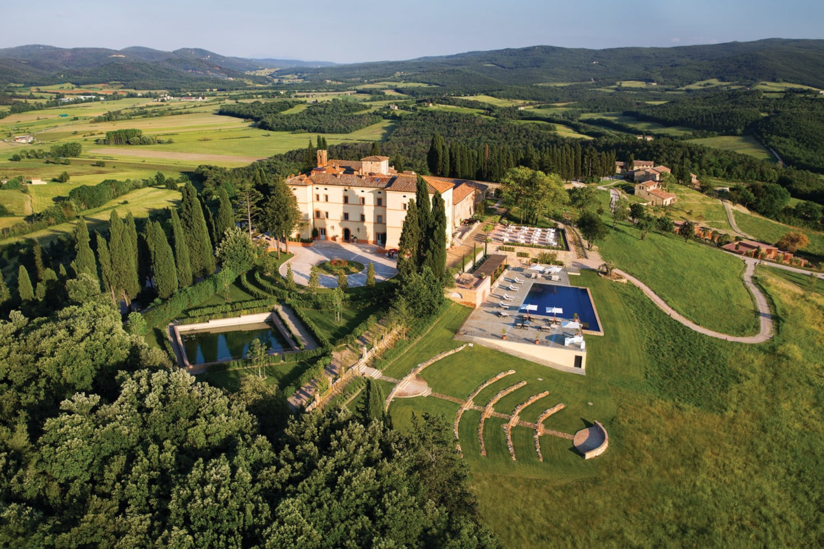 Il Castello di Casole visto dall'alto  