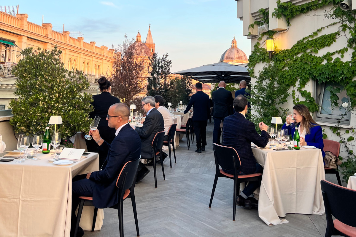 Cene stellate e vini d'autore: a Roma torna “Chef sotto le stelle”