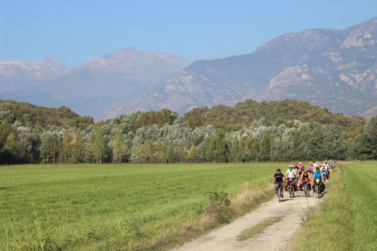 L'Italia monta in sella, è l'estate del cicloturismo: vale 4,6 miliardi