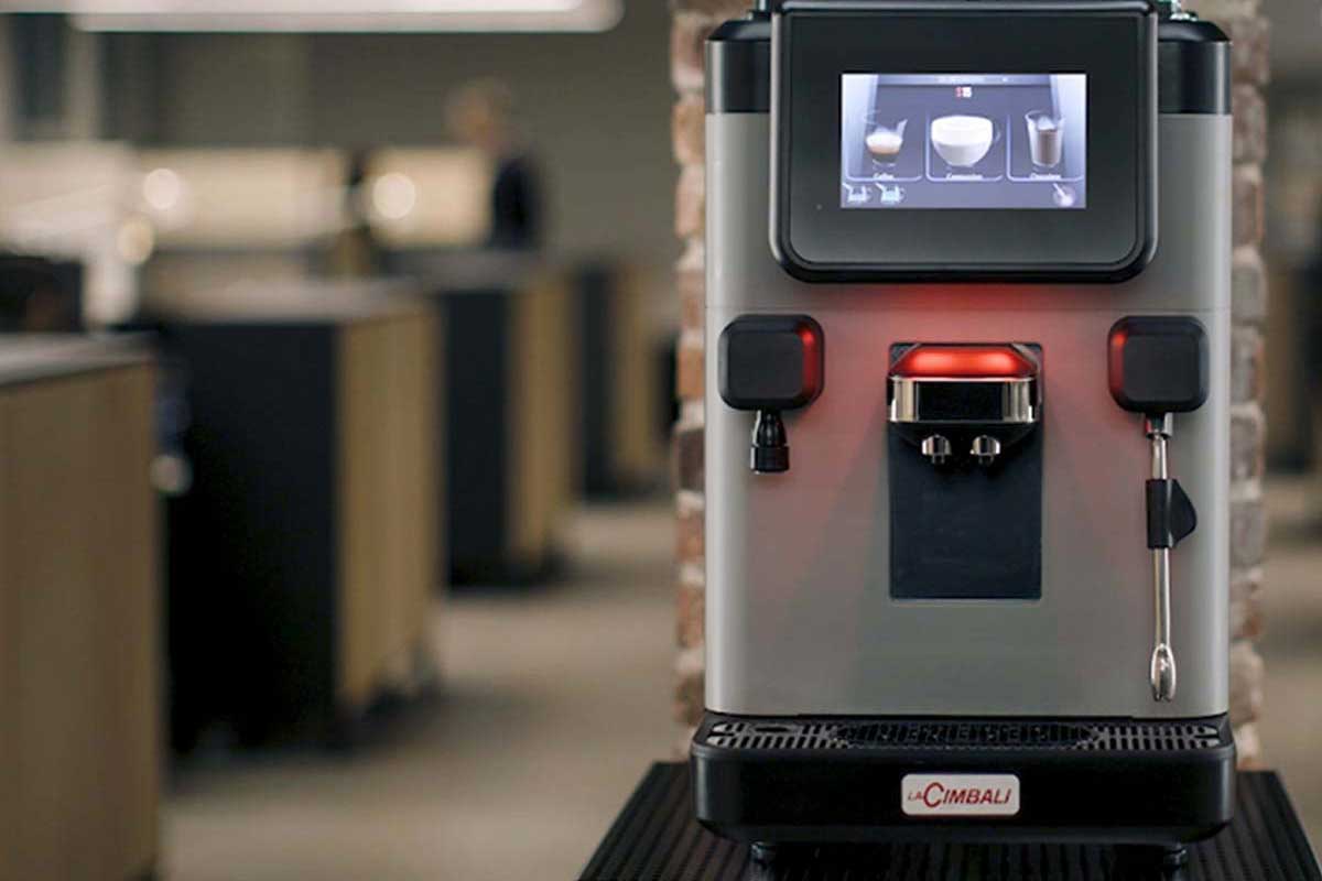 Cimbali S15, una delle novit&agrave; del Gruppo a HostMilano ideale per uffici e spazi di coworking Tecnologia e sostenibilit&agrave;, da HostMilano Gruppo Cimbali punta al mercato domestico