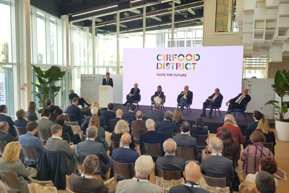 L&rsquo;inaugurazione del Cirfood District. Foto: agenzia Italpress Inaugurato il Cirfood District, centro per la ristorazione del futuro