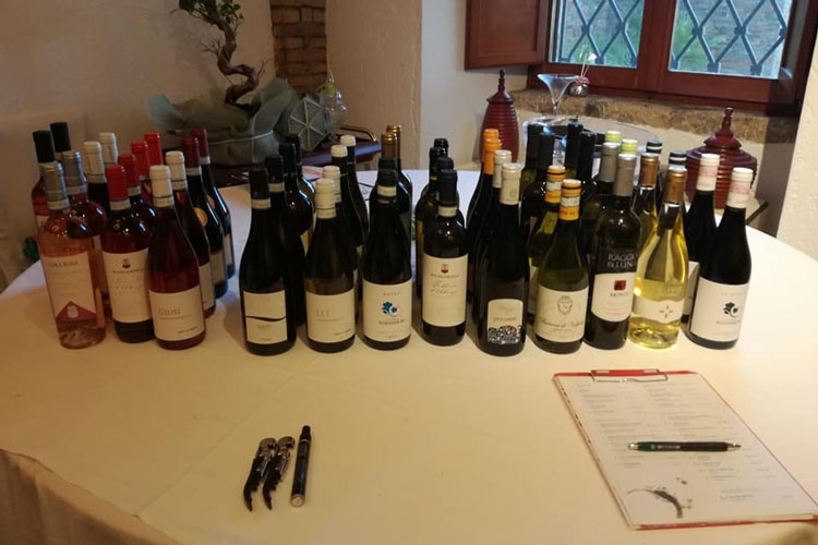 I vini abruzzesi in degustazione (Colline Teramane Docg L’Anteprima è già un successo)