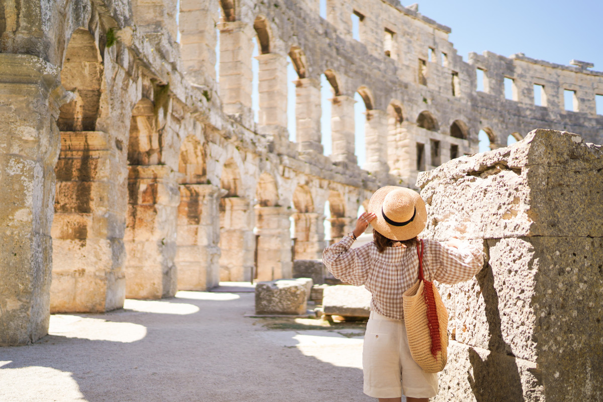 Misure antibagarinaggio al Colosseo arriva il biglietto nominativo e la nuova biglietteria