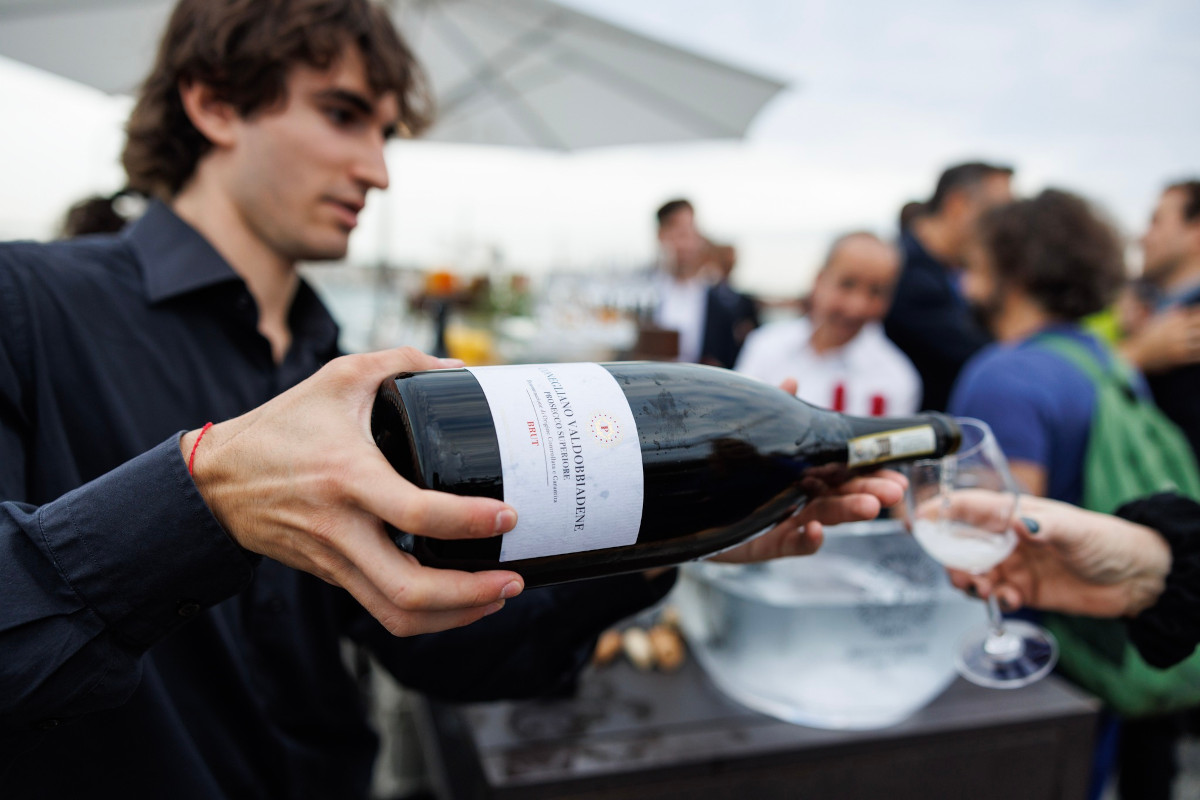 Si sgonfia il Prosecco: giù del 10% le vendite per il Conegliano Valdobbiadene