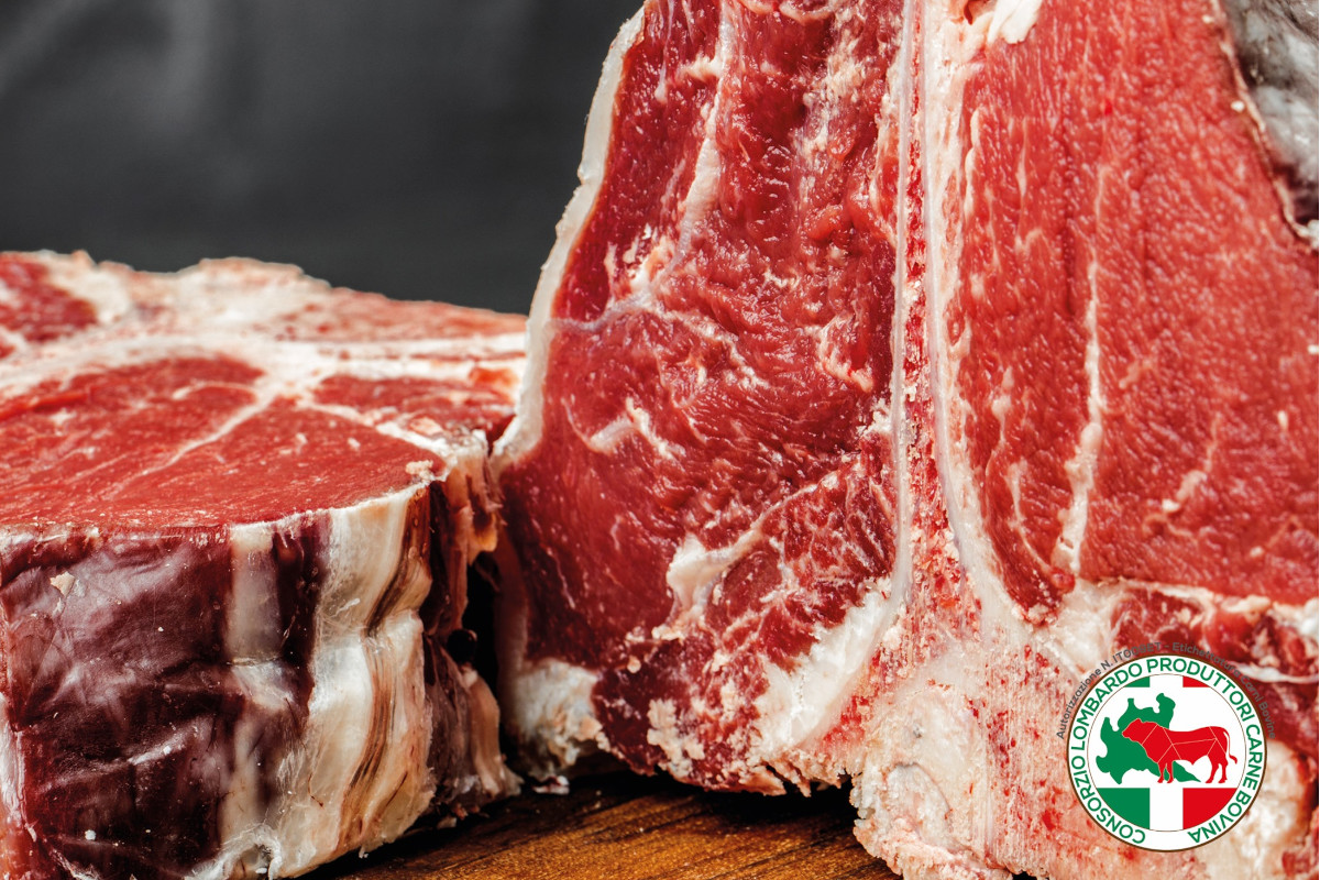 RIVISTA Carne: i segreti per sceglierla, cuocerla, salarla e ordinarla