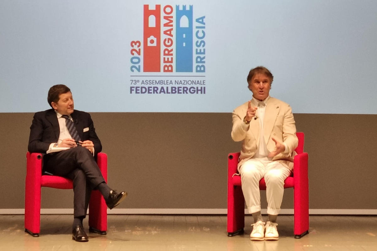 Brunello Cucinellio all'assemblea di Federalberghi a Bergamo B