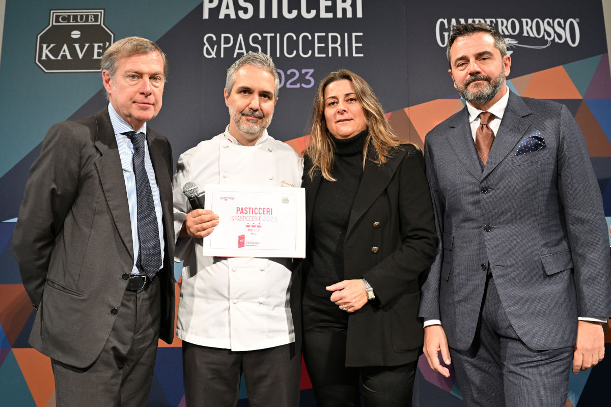 Al vertice con il riconoscimento delle Tre Torte D'Oro con 95 punti è la Pasticceria Dalmasso di Avigliana (To) Pasticceria Dalmasso conquista la vetta della Guida 2023 del Gambero Rosso