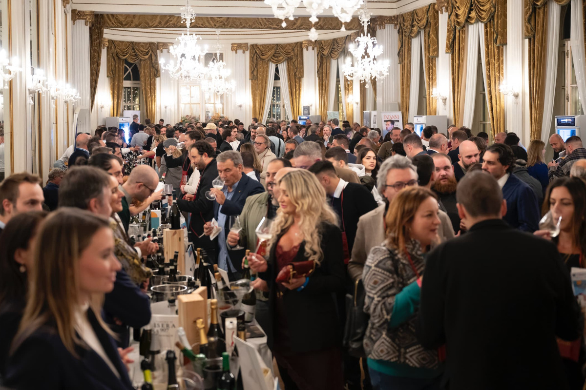 Il vento del vino soffia su Napoli: Anteprima VitignoItalia incanta tutti Il vento del vino soffia su Napoli: Anteprima VitignoItalia incanta tutti