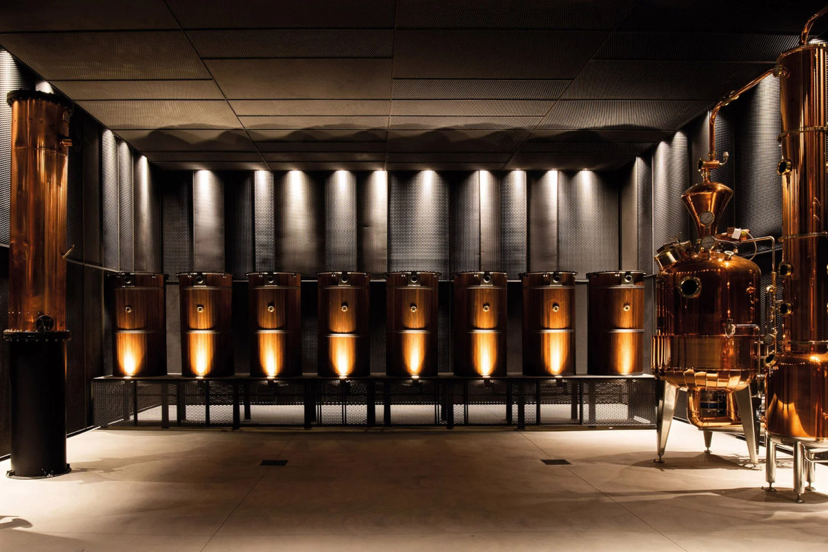La grappa come il whisky: l'evoluzione di un nobile distillato italiano La grappa come il whisky: l'evoluzione di un nobile distillato italiano