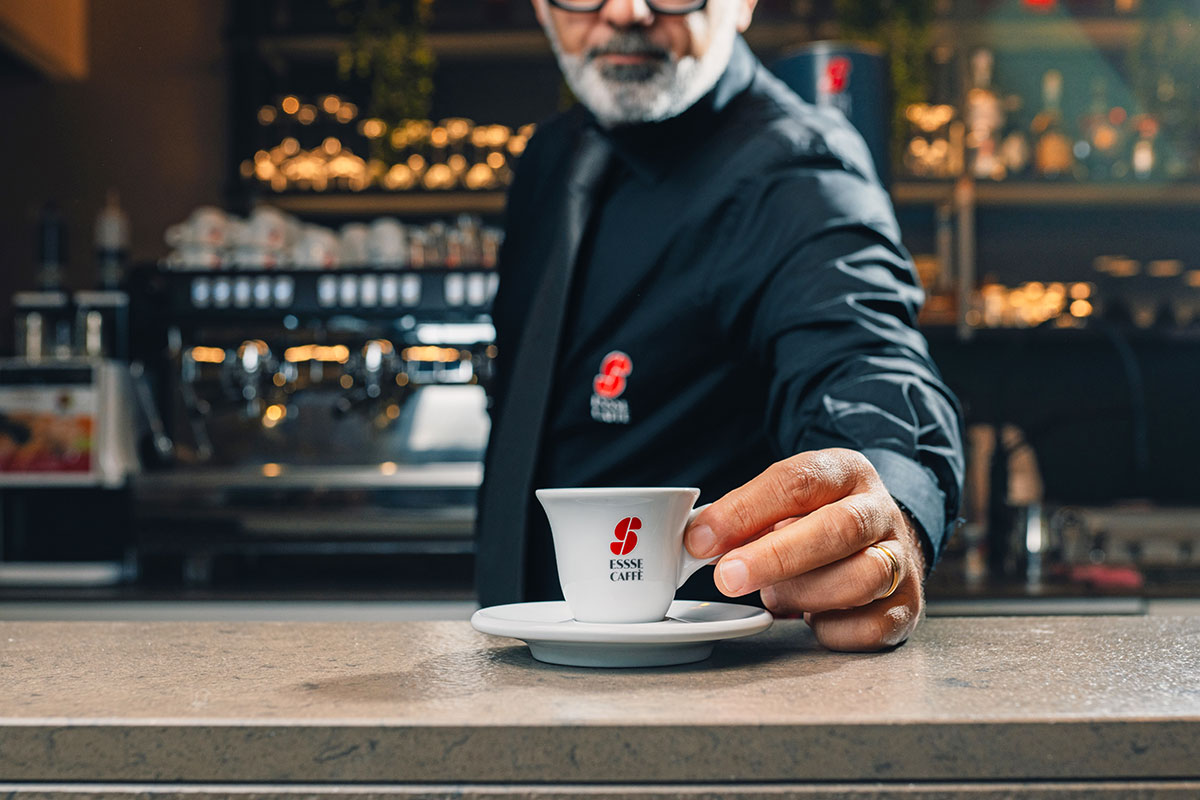 Essse Caffè: qualità di prodotto, servizio e formazione 