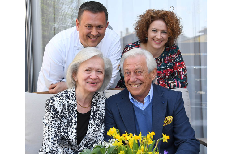 La famiglia Scarello fa 130 anni di attività Festeggiamenti al ristorante Agli Amici