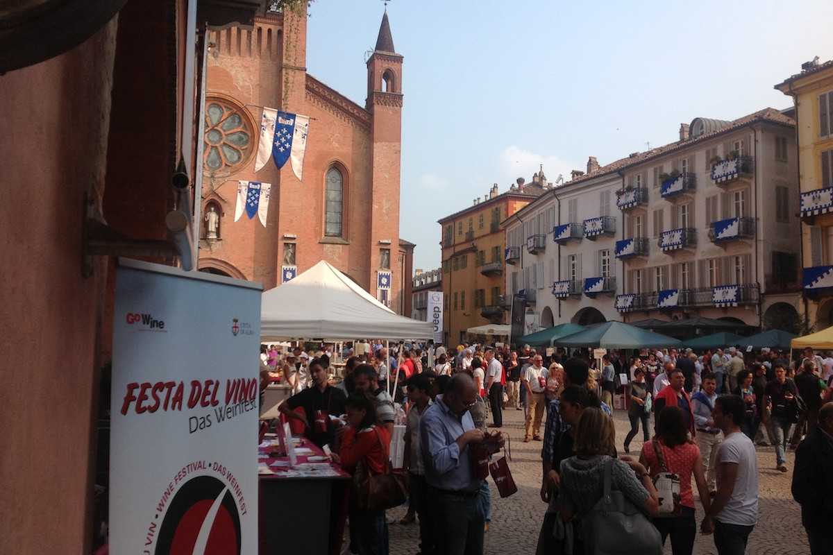 A settembre torna nel centro storico di Alba la Festa del vino