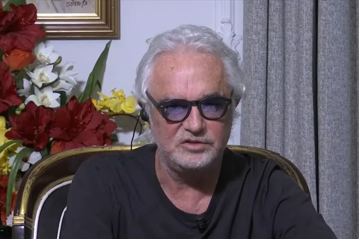 Flavio Briatore I pizzaioli invitano Flavio Briatore a Napoli: “Vieni a fare una gara di pizze”