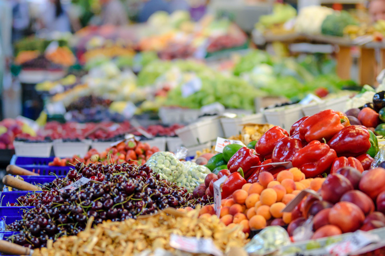 Clima pazzo, guerra e insetti alieni: l’ortofrutta è in ginocchio