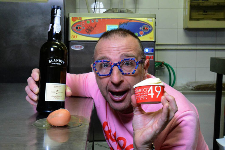 Maurizio Bernardini - L'estate tiepida del gelato Il cono soffre il calo dei turisti