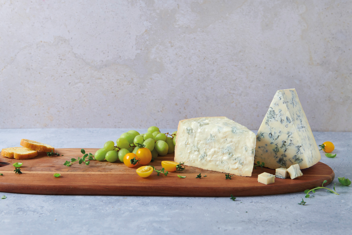 Novara e Gorgonzola riconosciute come “Città del formaggio 2025”