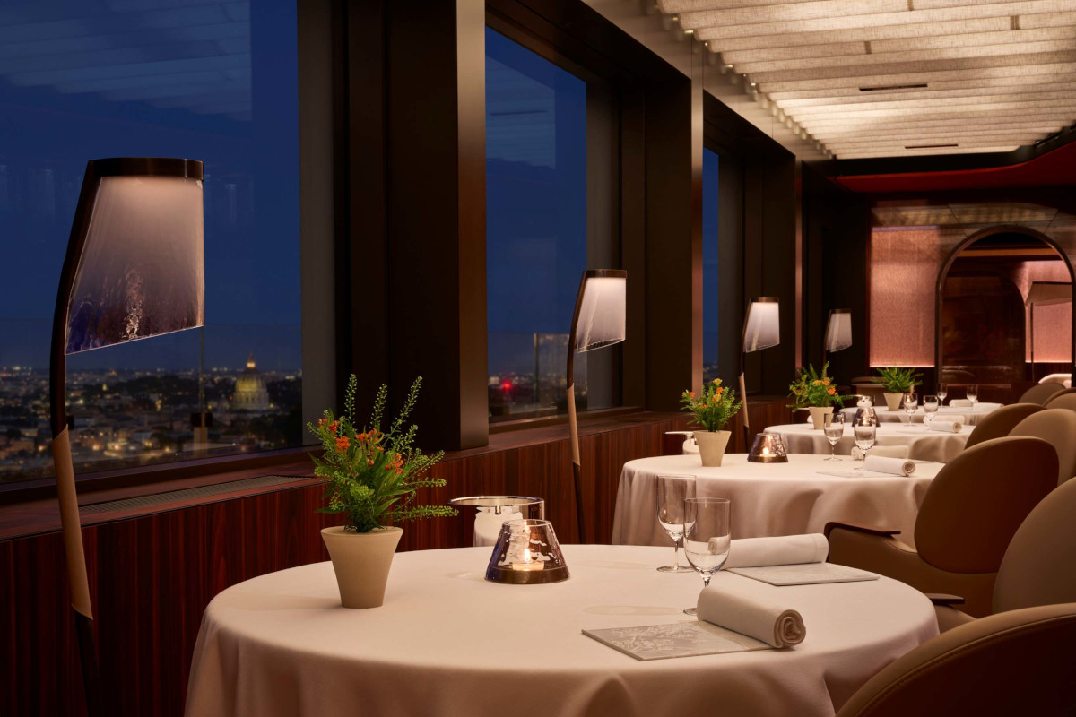 La Pergola cambia look: ecco com'è diventato il ristorante di Heinz Beck