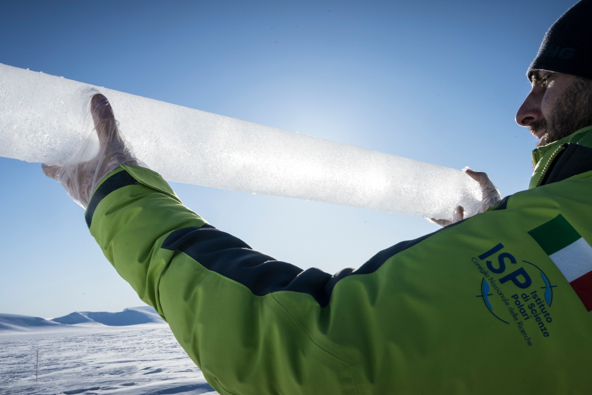 Alla stazione della funivia Lagazuoi in mostra i segreti dei ghiacciai