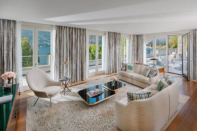 Una delle suites Sul lago di Como riapre il Mandarin Oriental