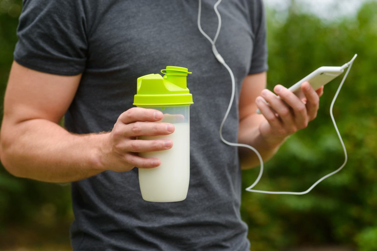 Perché il latte è la bevanda ideale per gli sportivi nel post-allenamento