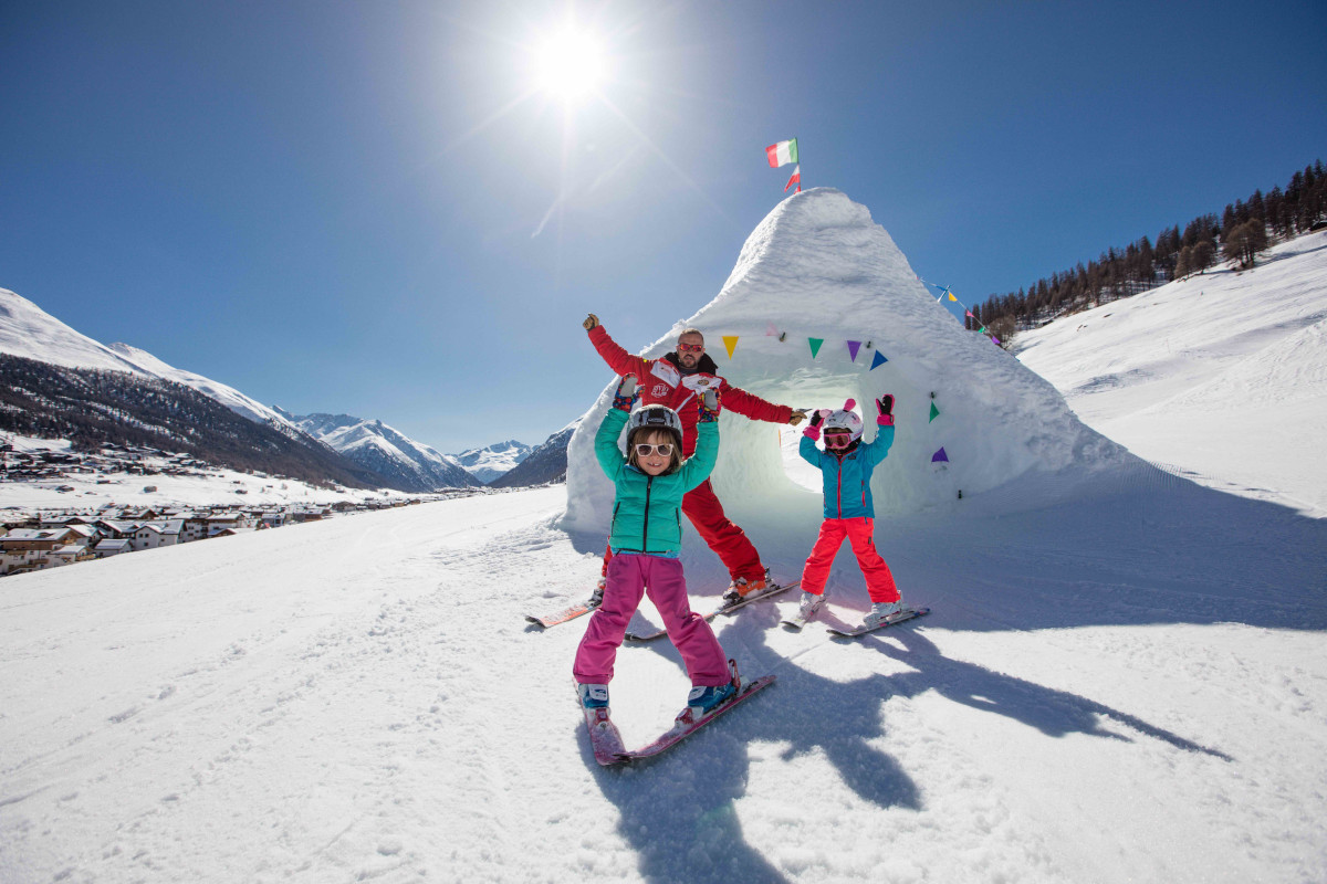 A Livigno tanti vantaggi per i bambini Voglia di sci? Ecco le offerte skipass per la stagione 22-23