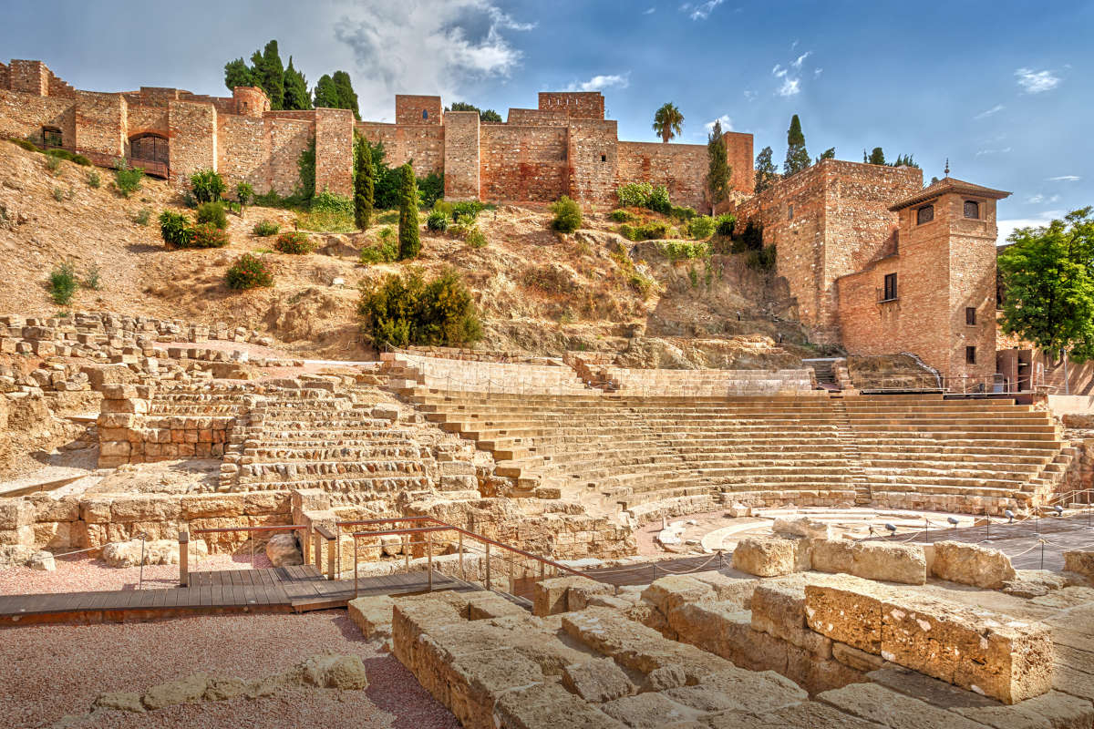 Malaga: un viaggio tra eleganza, arte e sapori nella città che unisce continenti